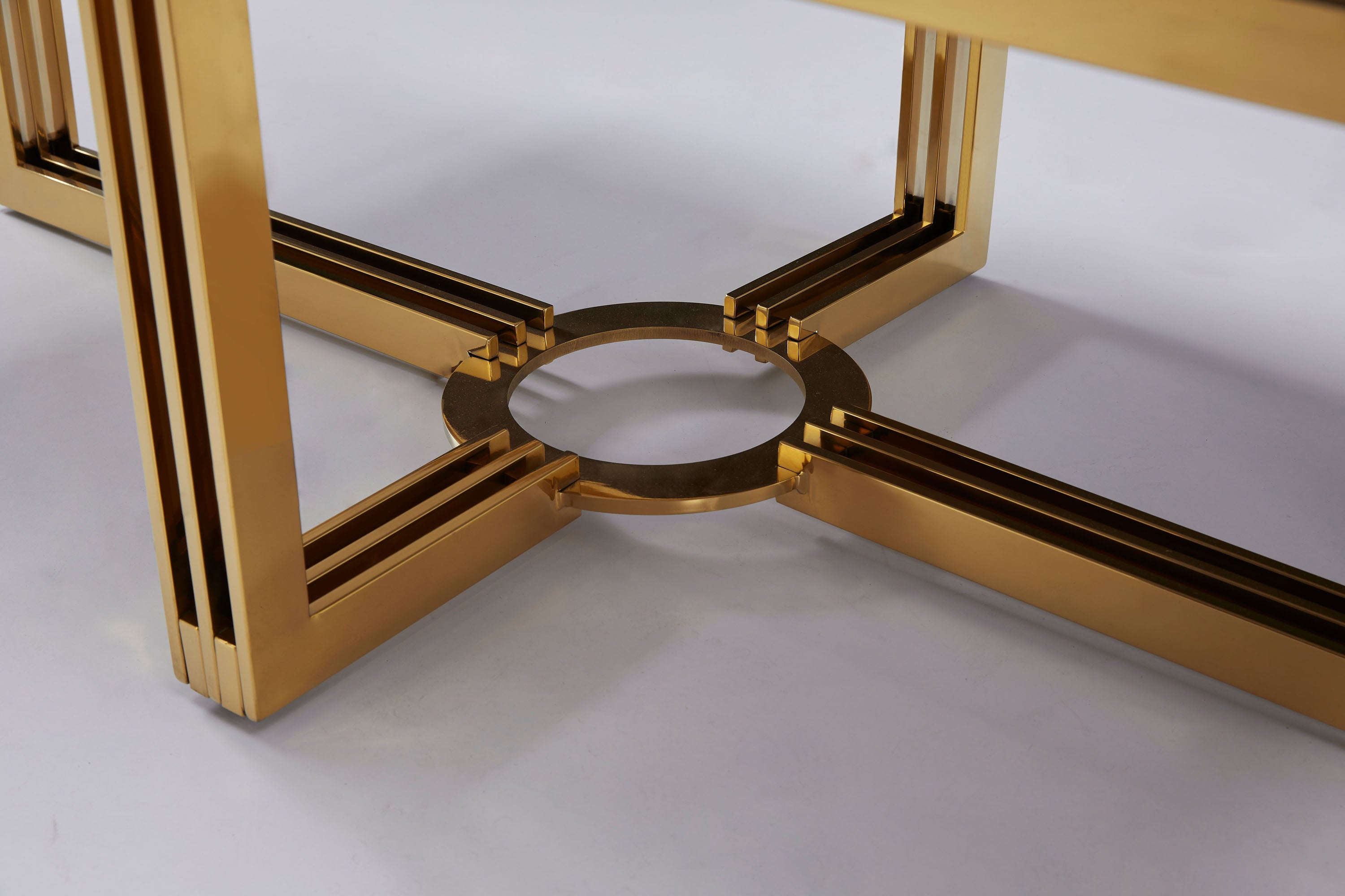 Luxury Mable Coffee Table For High End Living